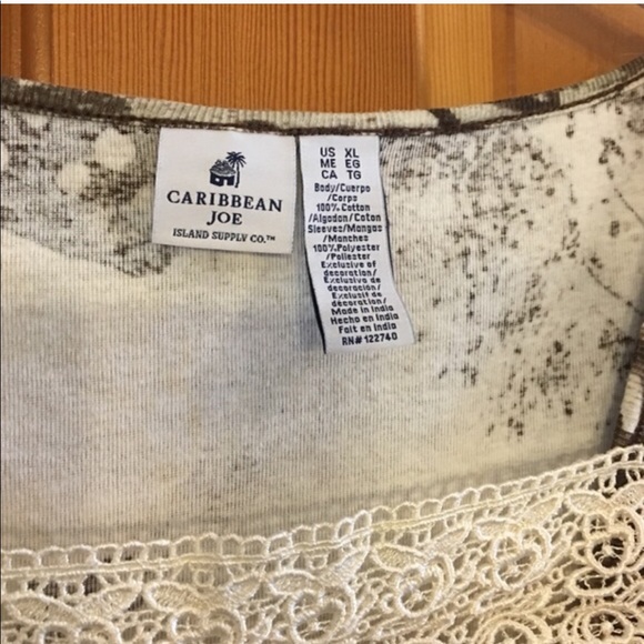 Boho top-  flowery camouflage with lace - Picture 5 of 6